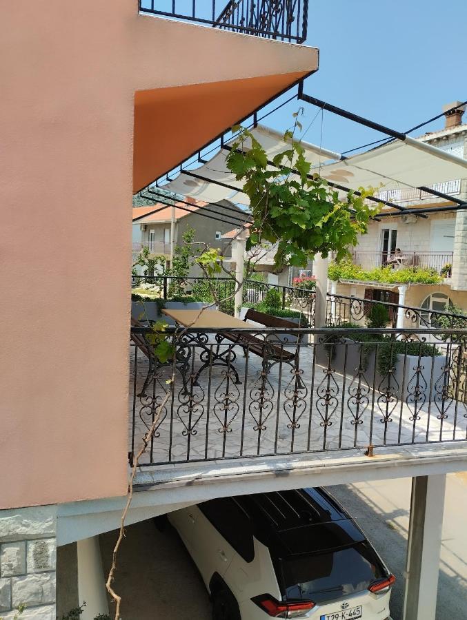 Miran Διαμέρισμα Ivanica Εξωτερικό φωτογραφία