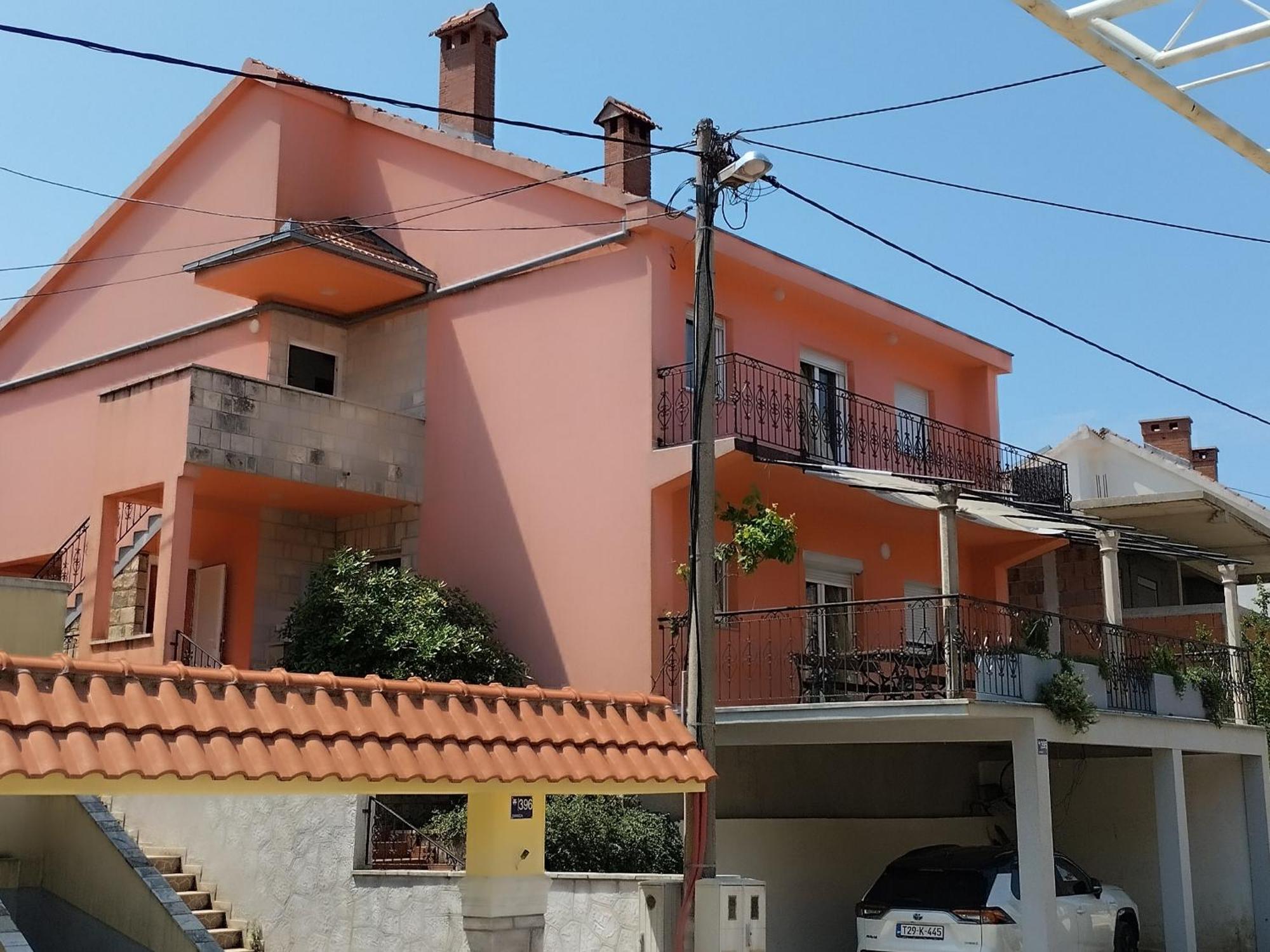 Miran Διαμέρισμα Ivanica Εξωτερικό φωτογραφία